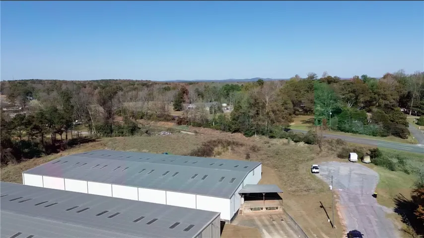 755 16th Court, Alexander City, Alabama 35010