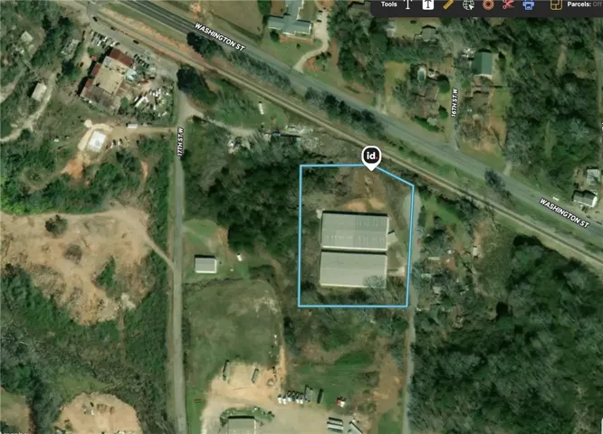 755 16th Court, Alexander City, Alabama 35010
