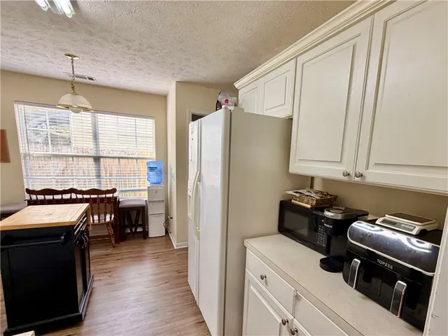 Kitchen into Breakfast Area