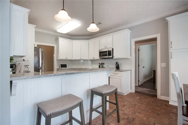 Kitchen Bar