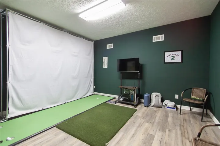 Upstairs Bonus Room