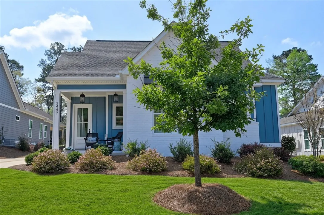 Welcome to 3449 Eagle Trail!
