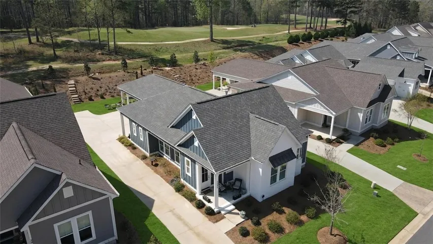 Golf course location!