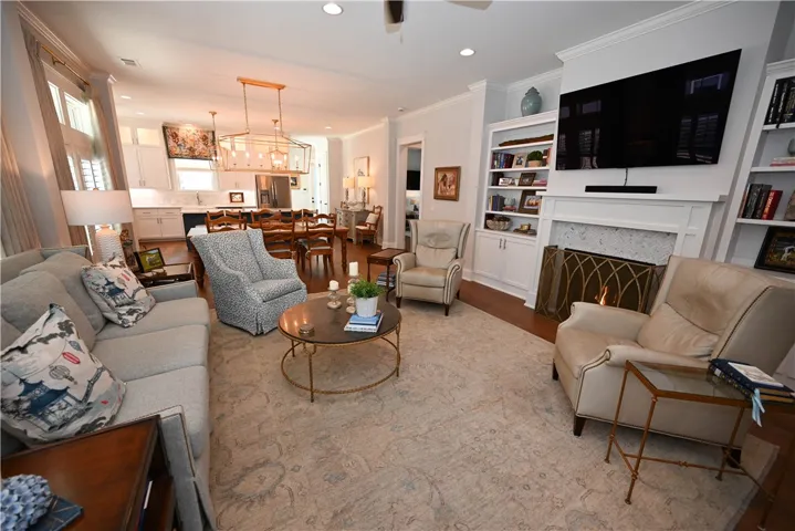 Extensive crown molding all around.