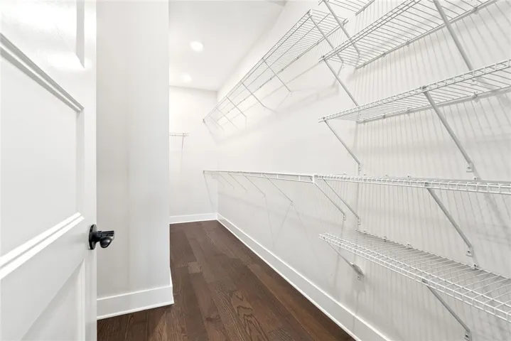 LARGE WALK IN CLOSET
