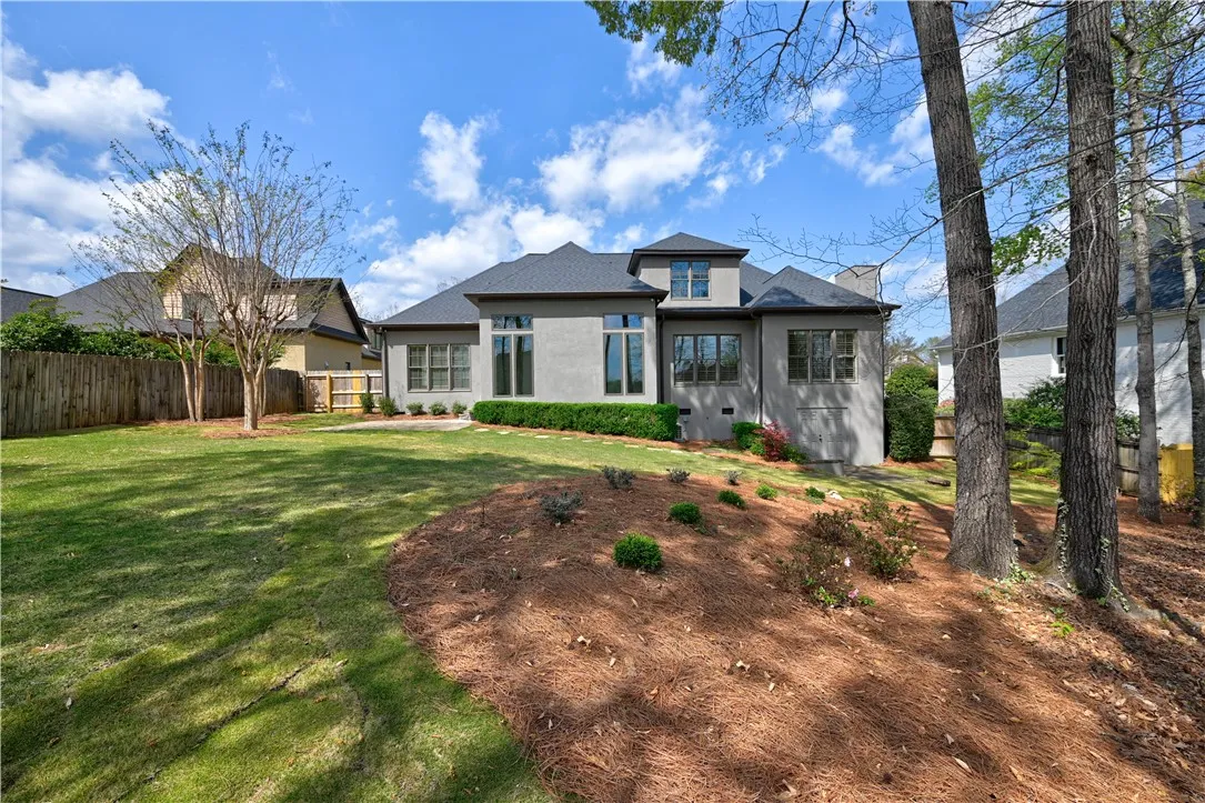 Large fenced in yard!