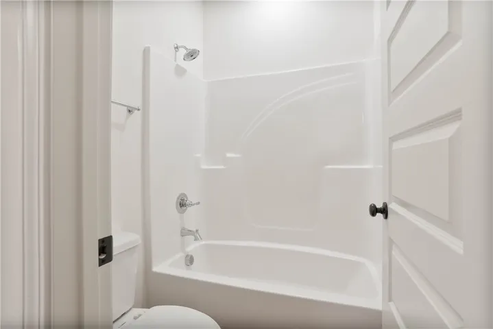 834 Hunters Way, Opelika, Alabama 36801