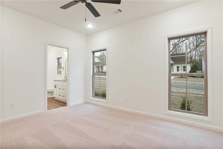 834 Hunters Way, Opelika, Alabama 36801