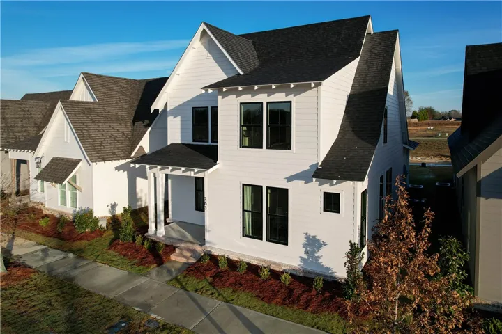 Example of a completed & staged Ellie Floor Plan