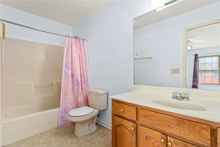 Bathroom 1 upstairs