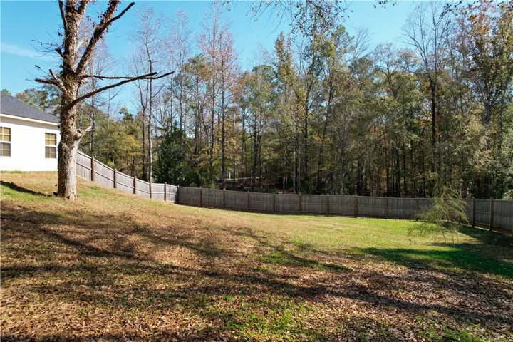 Spacious Back Yard with 6ft Privacy Fence