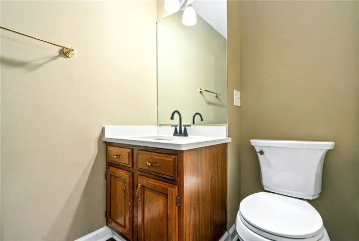 Guest Bathroom 1