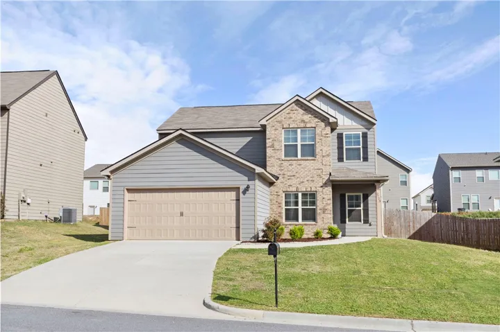 2723 Arlee Avenue, Opelika, Alabama 36804