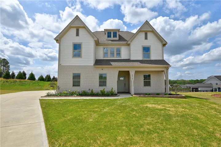 Welcome to 2517 Fountainview Court!