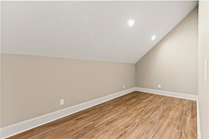 Office/hobby room/storage