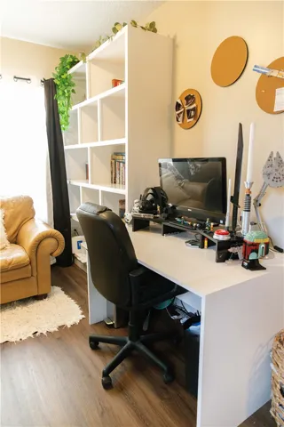 Sitting /office area in Primary Bedroom