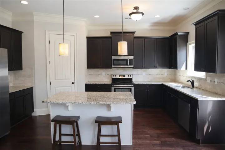 656 Heywood Street, Auburn, Alabama 36832
