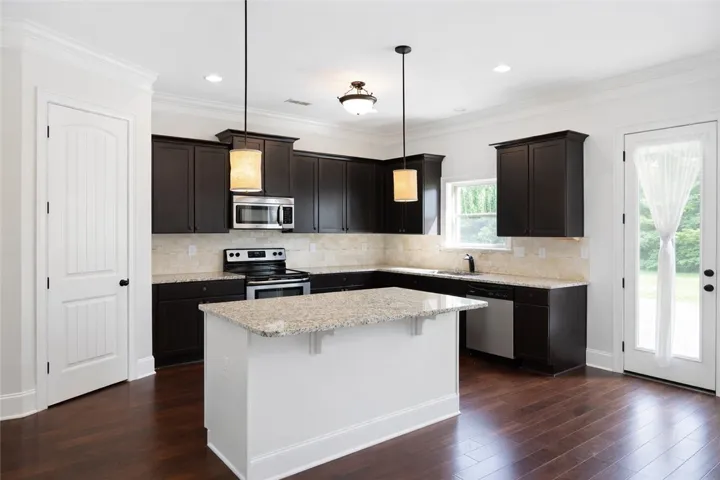 656 Heywood Street, Auburn, Alabama 36832