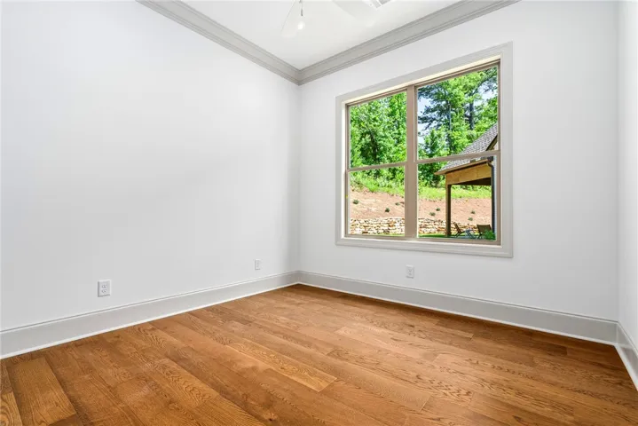 588 Glenview Court, Auburn, Alabama 36830