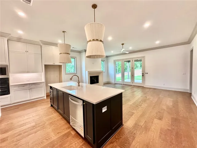 588 Glenview Court, Auburn, Alabama 36830