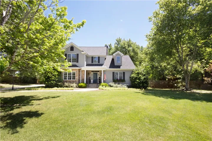 2076 Watercrest Drive, Auburn, Alabama 36830