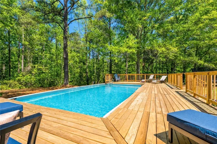 Above-ground pool and deck