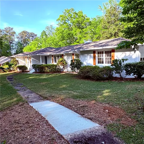 2502 13th Avenue, Valley, Alabama 36854