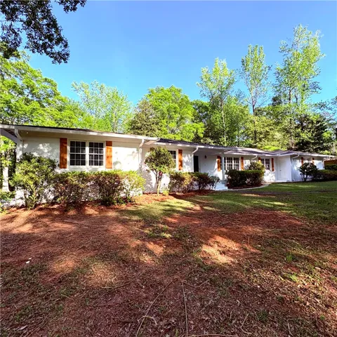 2502 13th Avenue, Valley, Alabama 36854