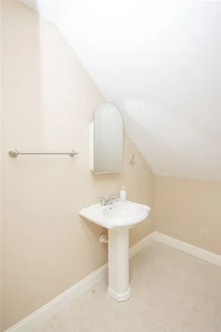 8943 Lee Road 379 N/a, Valley, Alabama 36854