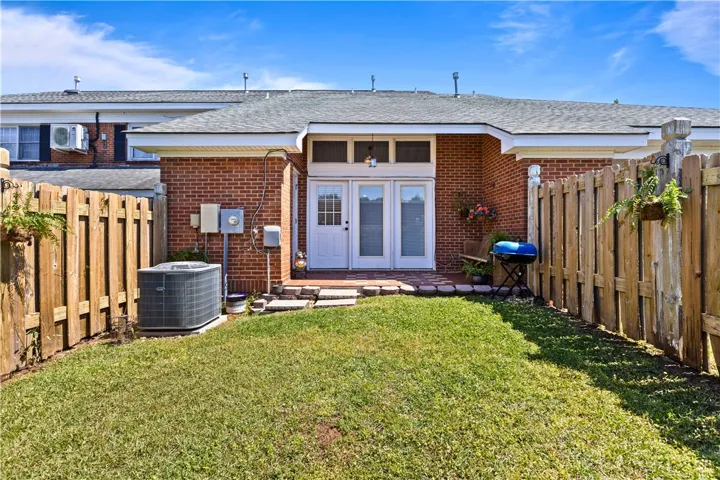 Charming back yard waiting pets, green thumb or just fresh air enjoyment!