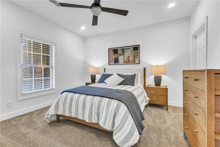 402 W Magnolia Avenue 132, Auburn, Alabama 36830