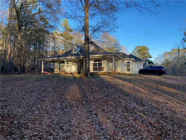1495 Windwood Drive, Lanett, Alabama 36863