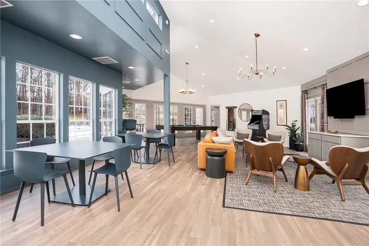 This versatile space offers an ideal setting for relaxation and entertainment.