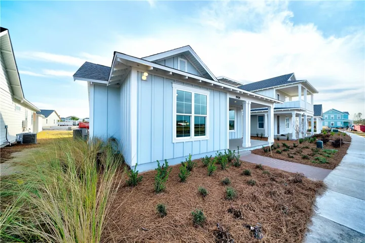 1 James Burt Parkway, Auburn, Alabama 36830