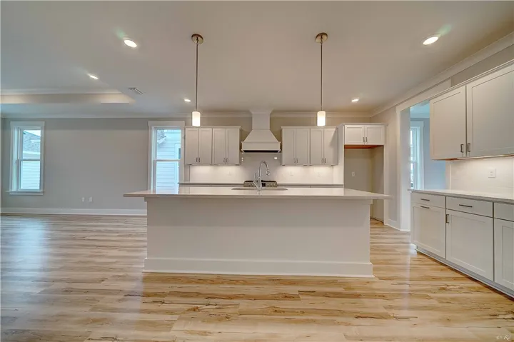 1 James Burt Parkway, Auburn, Alabama 36830
