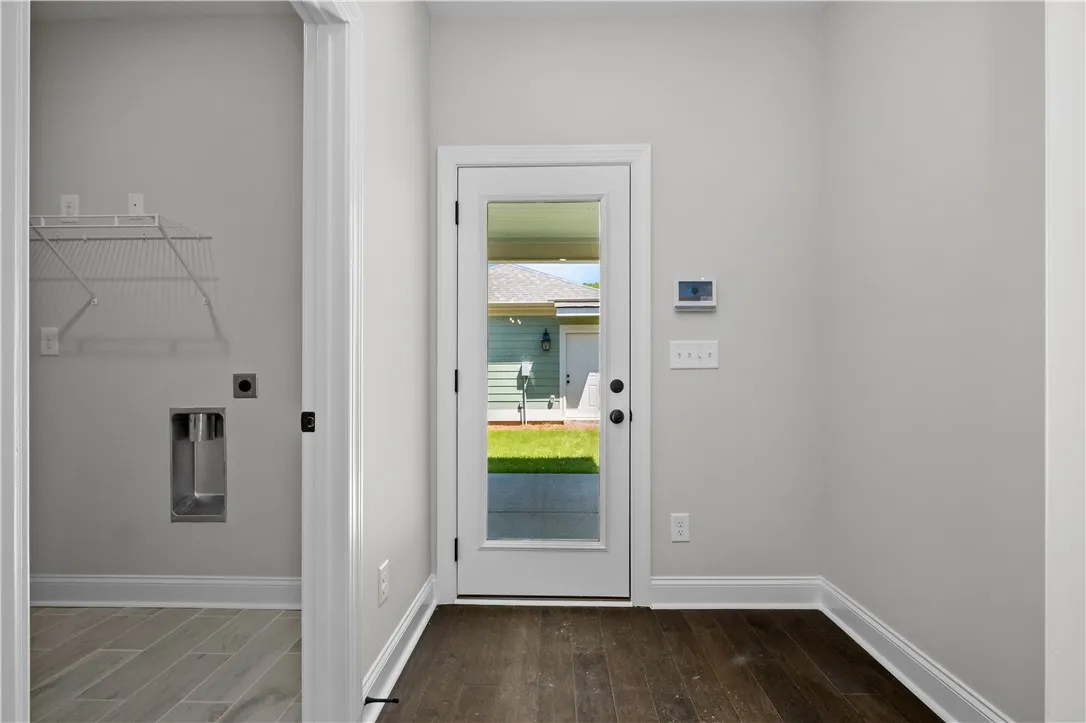 This image is of a previously built Foxglove A home, not the home for sale.