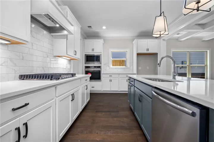 This image is of a previously built Foxglove A home, not the home for sale.