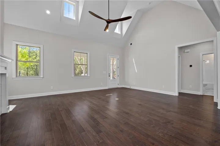 This image is of a previously built Foxglove A home, not the home for sale.