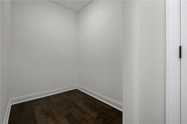 This image is of a previously built Foxglove A home, not the home for sale.
