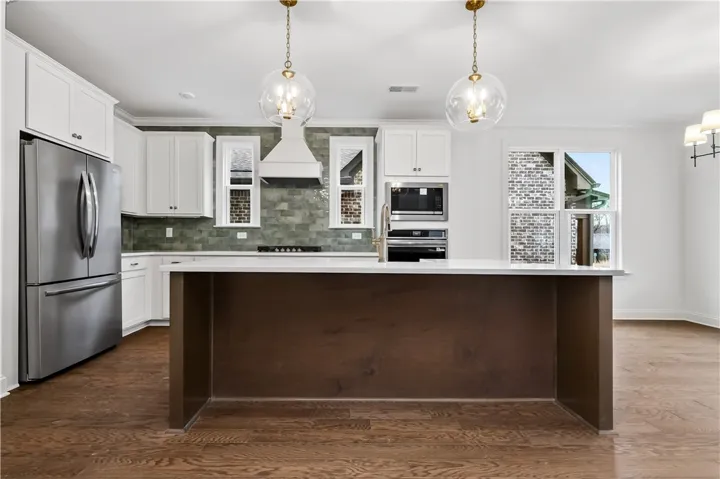 4 James Burt Parkway, Auburn, Alabama 36830