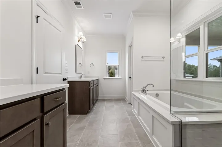 4 James Burt Parkway, Auburn, Alabama 36830