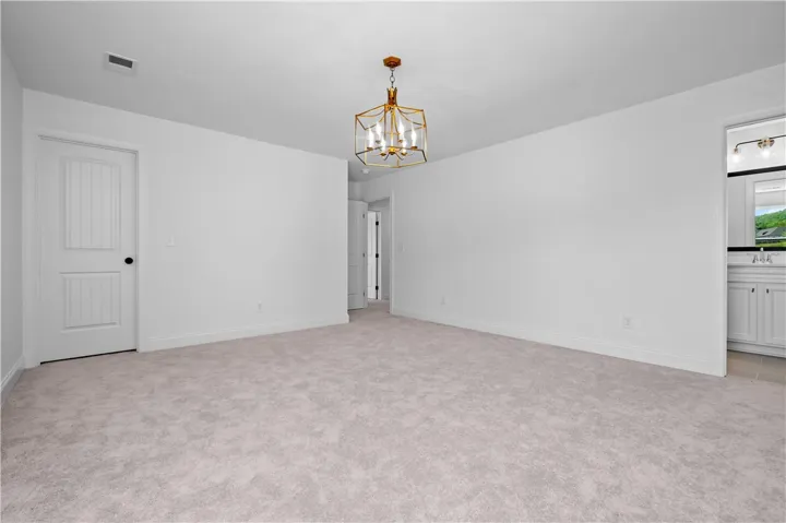 5 James Burt Parkway, Auburn, Alabama 36830