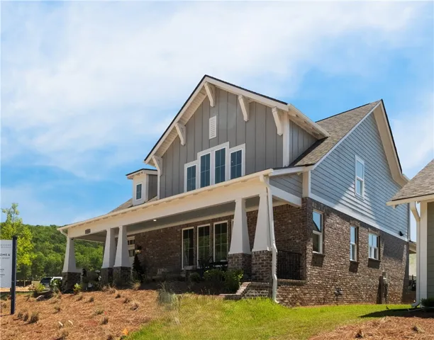 5 James Burt Parkway, Auburn, Alabama 36830