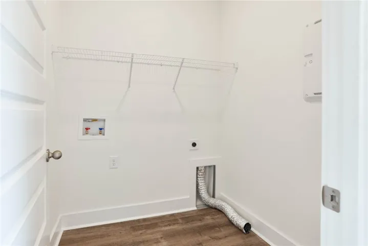 Photo is an example of a completed Camellia Duette. All plans, pricing and specifications are subject to change without notice.