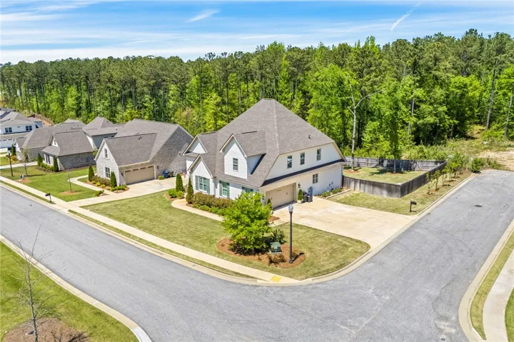 2180 Graymoor Lane, Auburn, Alabama 36879