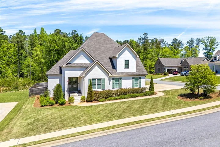 2180 Graymoor Lane, Auburn, Alabama 36879