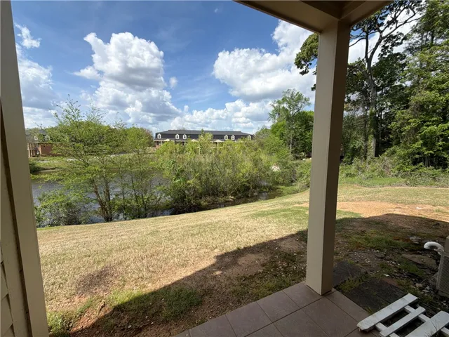 Lovely Pond View from Back Patio