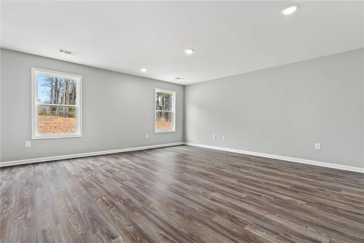 Pictures of not representative of actual home