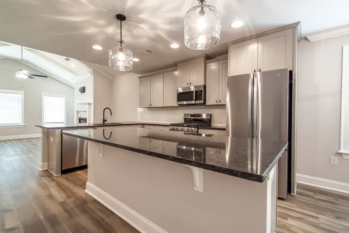 1835 Hidden Lakes Drive, Opelika, Alabama 36801