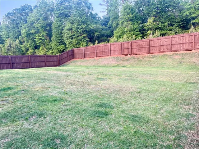 1835 Hidden Lakes Drive, Opelika, Alabama 36801